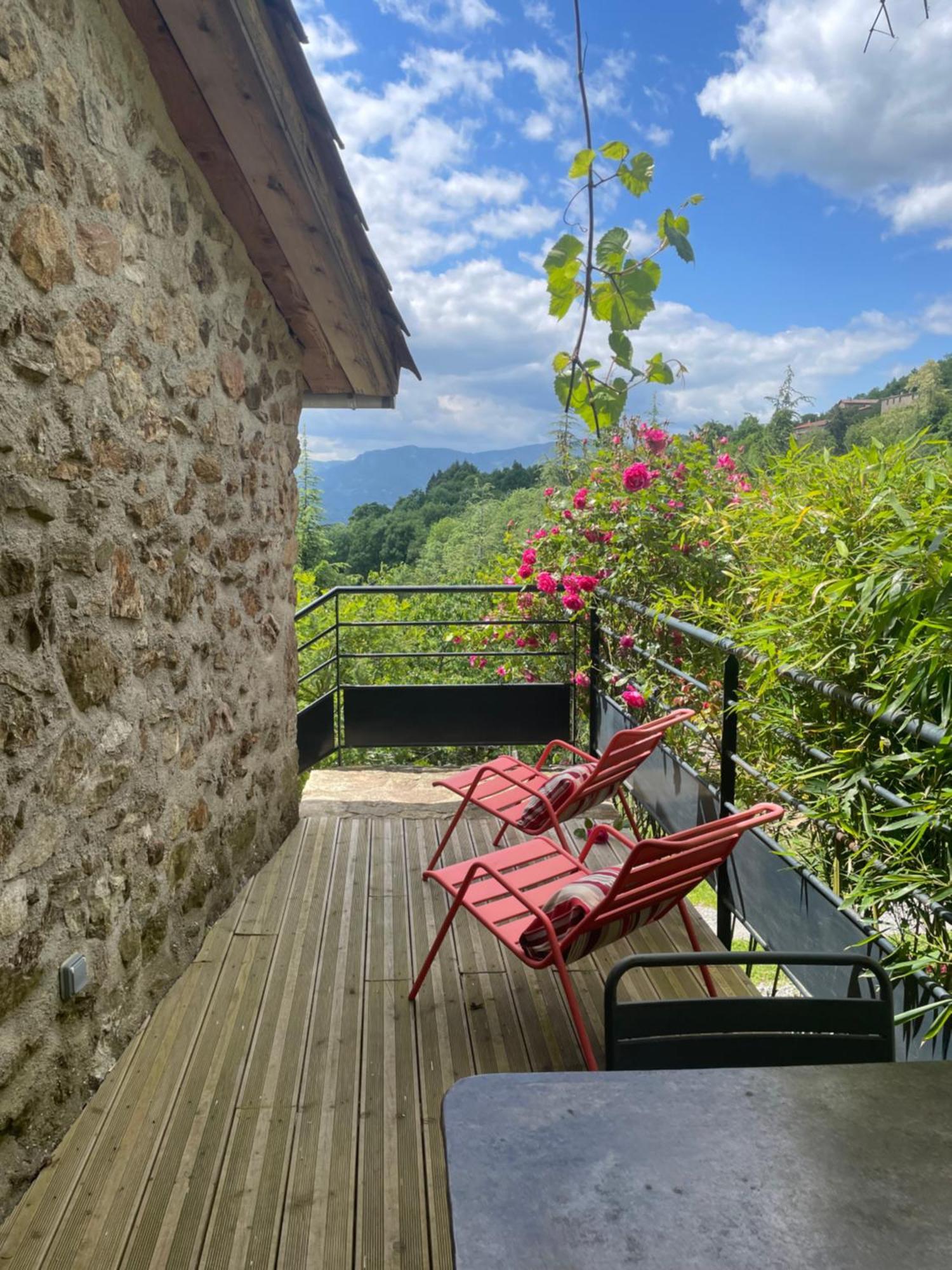 La Demeure Des Maitres Bed & Breakfast Chirols Exterior foto
